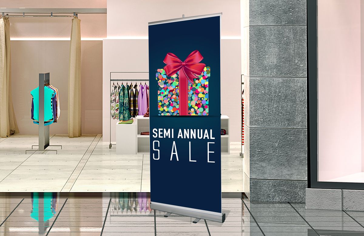 ROLL UP SINGLE SIDE DISPLAY STAND 33.4" X 78.7" (RP8) product photo