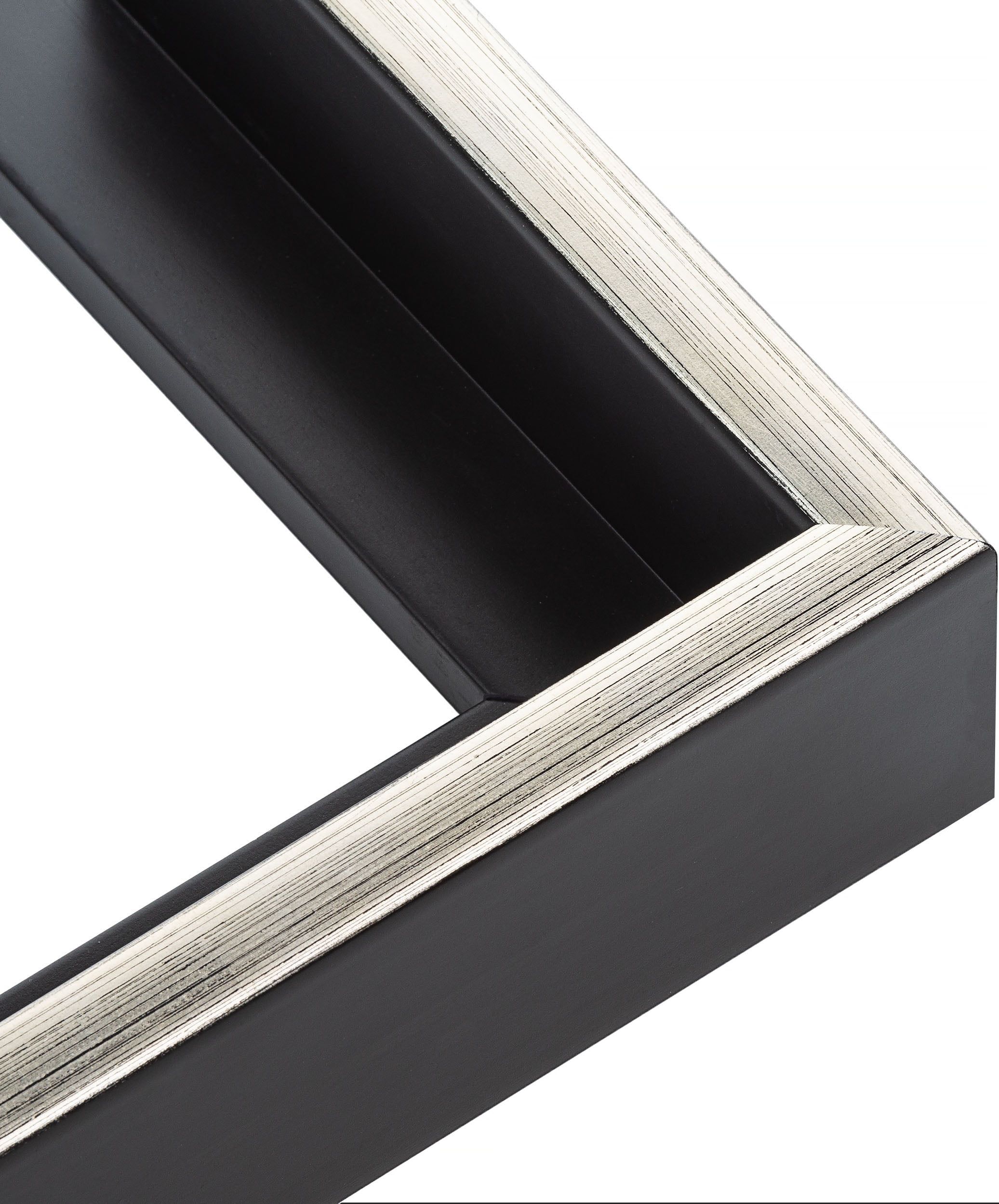 R466, 1 5/8" BLACK W/SILVER FLOATER product preview